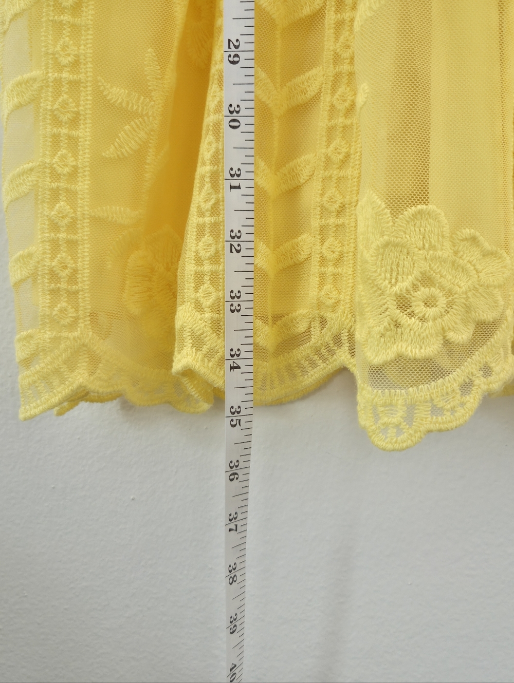 Socialite Yellow Floral Lace V-Neck Mini Dress Size Small - Picture 12 of 16